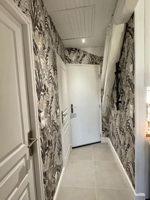 Appartement En Plein Centre Ville Milly-la-Foret Dış mekan fotoğraf