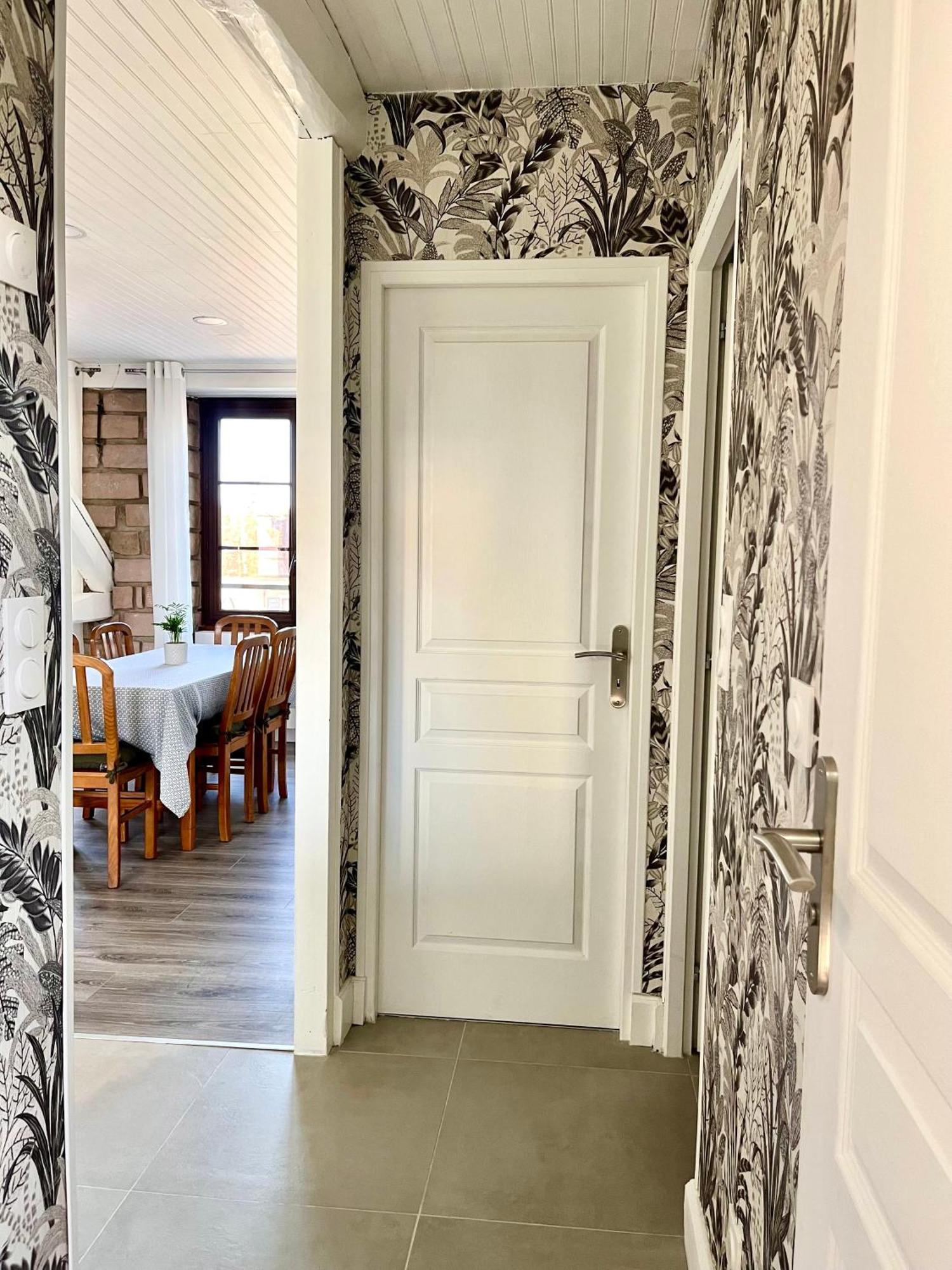 Appartement En Plein Centre Ville Milly-la-Foret Dış mekan fotoğraf