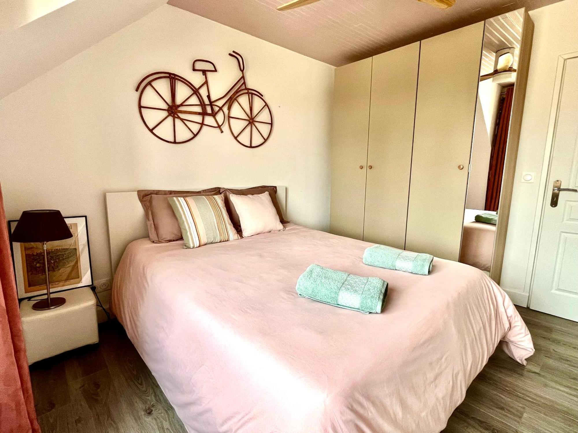Appartement En Plein Centre Ville Milly-la-Foret Dış mekan fotoğraf